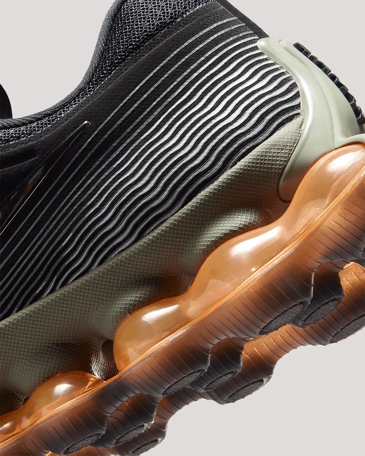 Nike Air Liquid Max Black Metallic Silver Light Army IQ7635-002 5