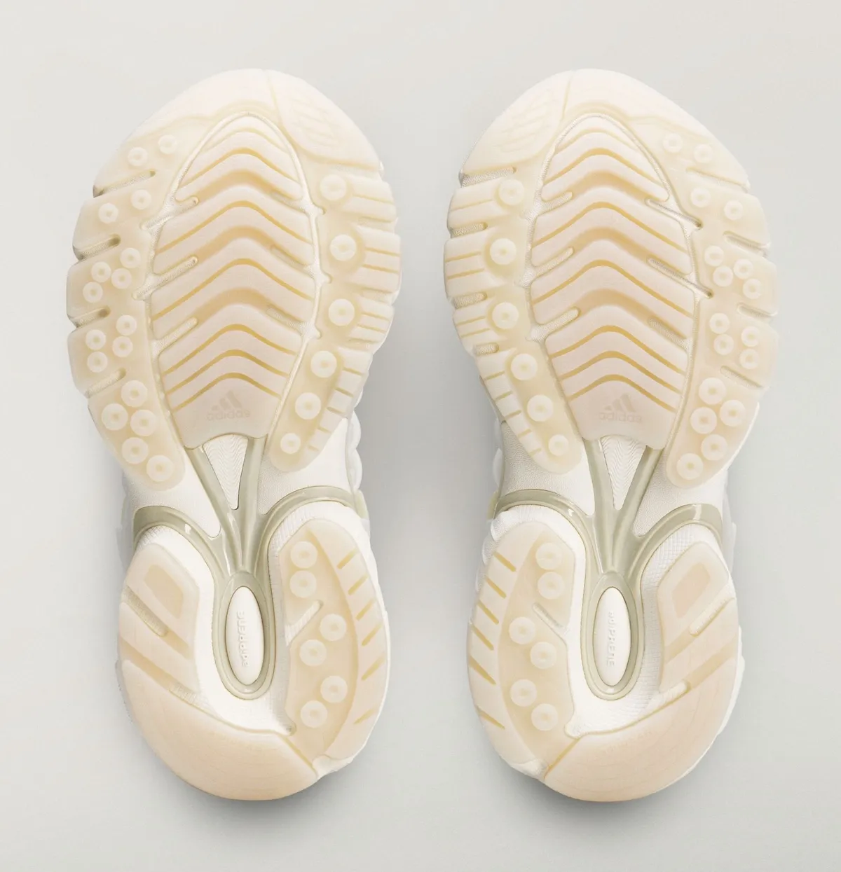 Pharrell adidas Jellyfish White KH6730