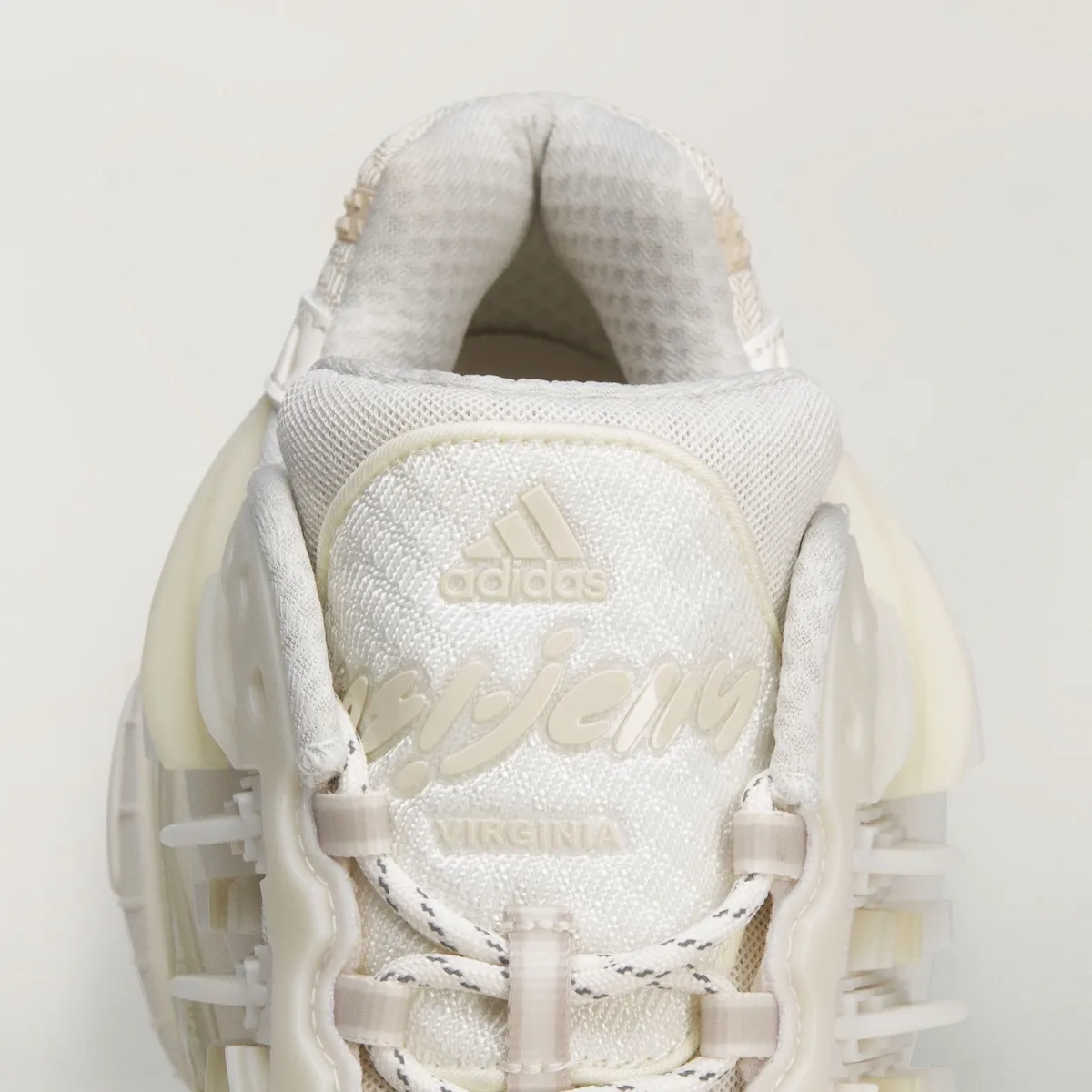 Pharrell adidas Jellyfish White KH6730
