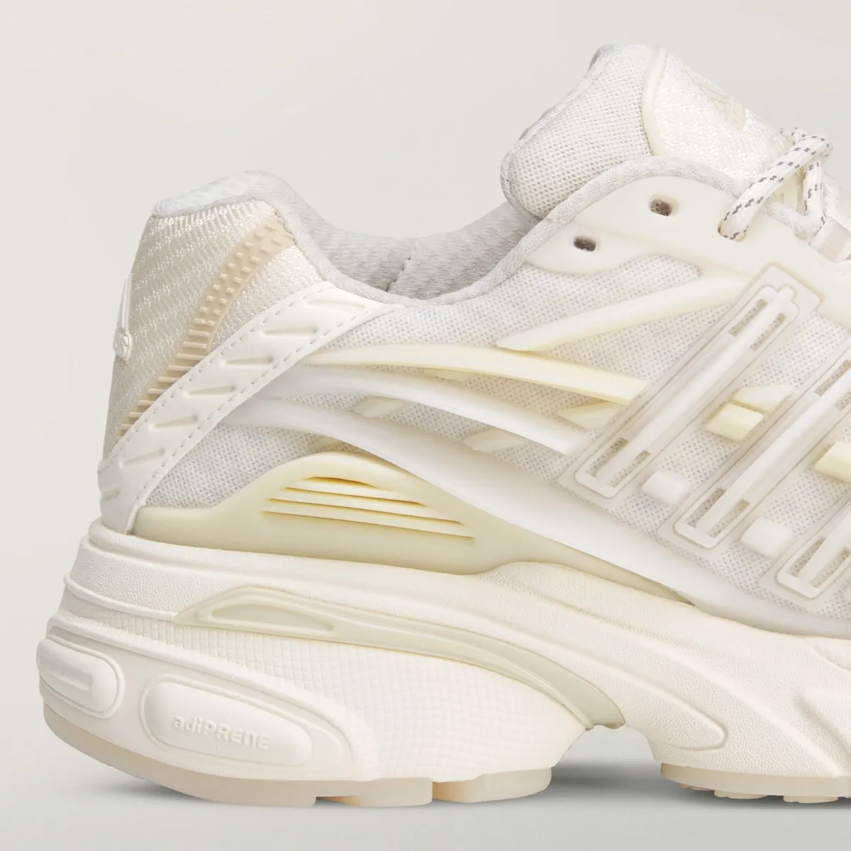 Pharrell adidas Jellyfish White KH6730
