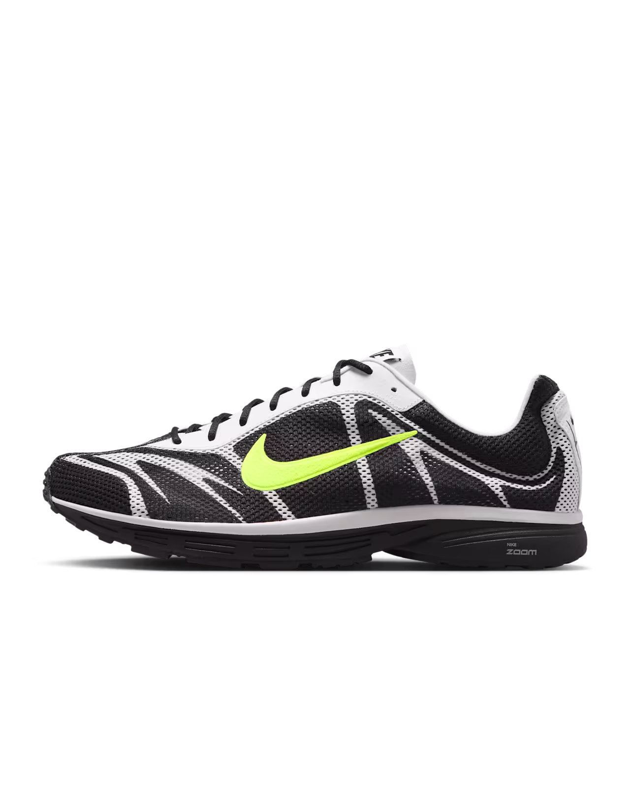 Zoom Streak 3 Black And Summit White IQ8012-001