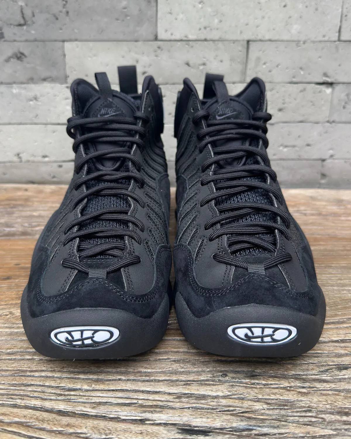 Nike Air Bakin Black White IQ5365-001 3