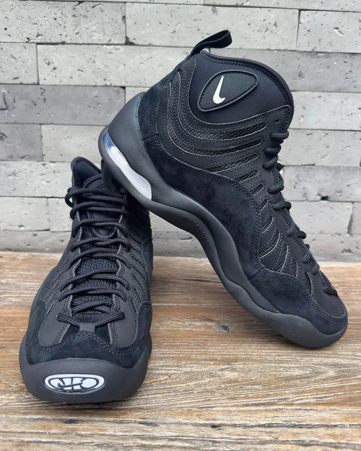 Nike Air Bakin Black White IQ5365-001 5