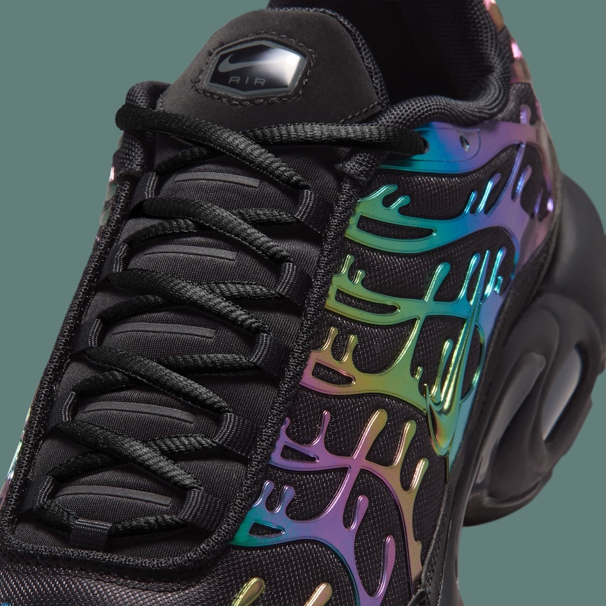 Nike Air Max Plus Oil Slick IH7960-001 2