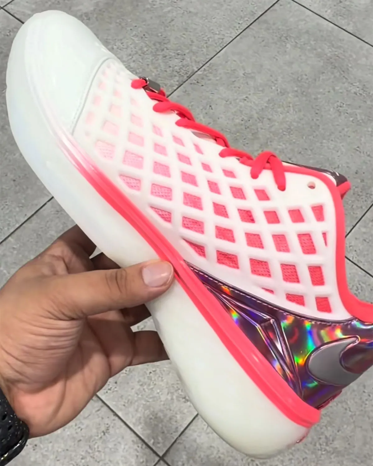 Nike Kobe 3 Low Protro WNBA IQ3917-100 5