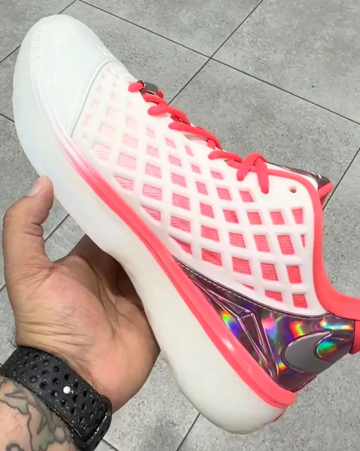 Nike Kobe 3 Low Protro WNBA IQ3917-100 9