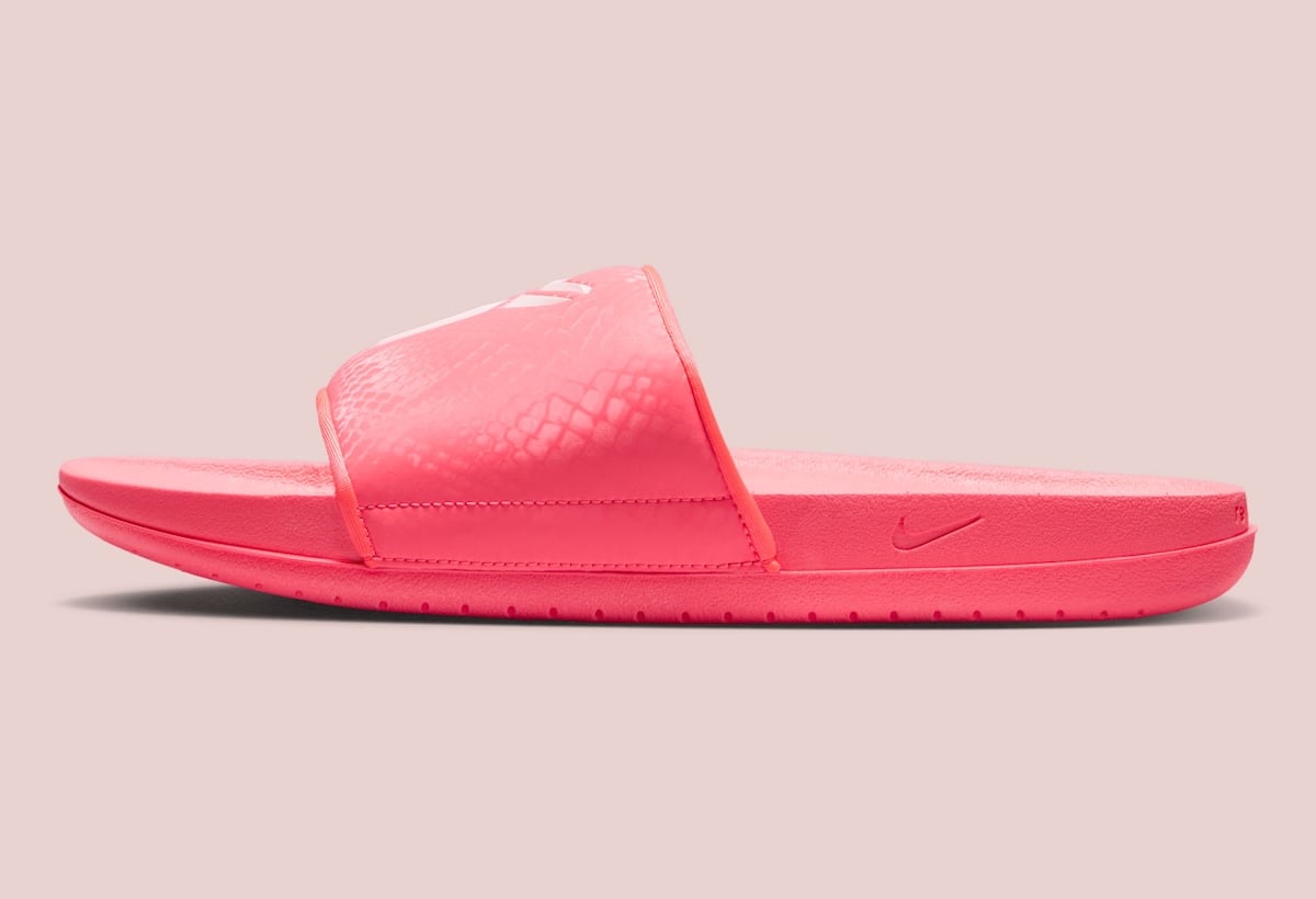 Nike Kobe Offcourt Slides Hot Punch IF2870-603 4