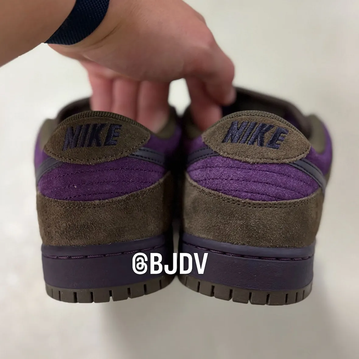 Nike SB Dunk Low Dark Hazel Purple Dynasty Night Purple HQ1625-202 6