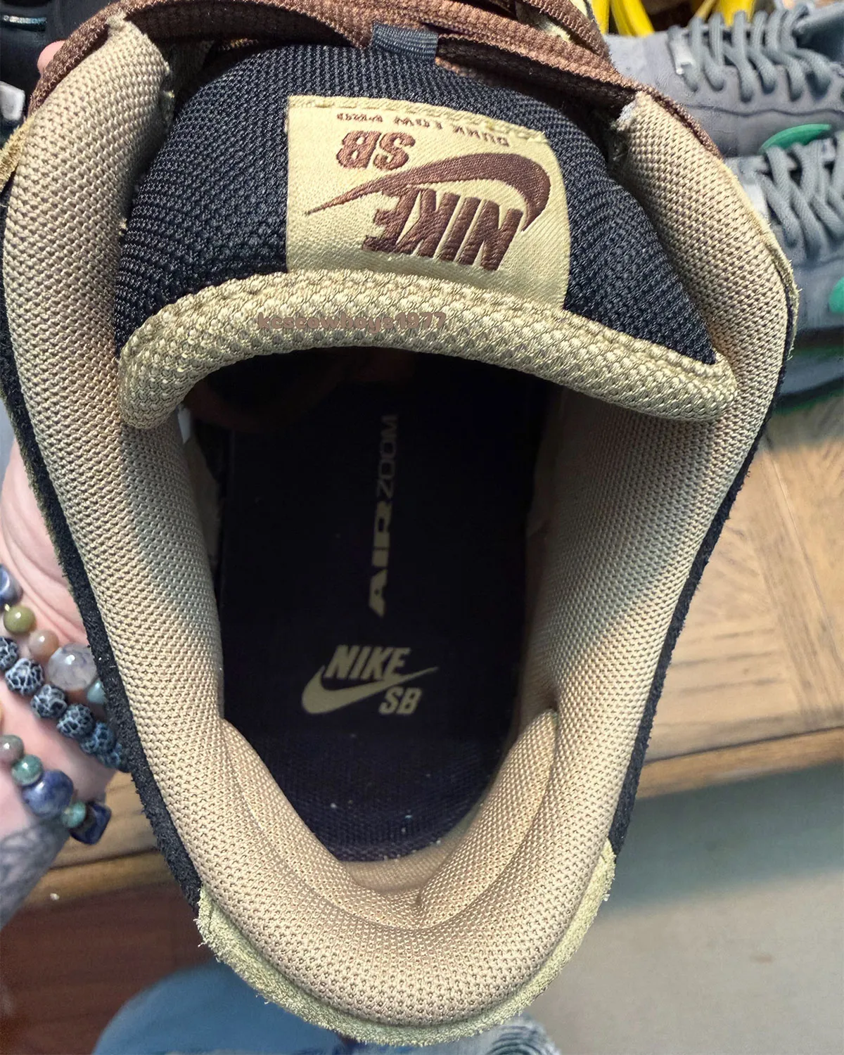 Nike SB Dunk Low Filbert Light Chocolate Black Burgundy Ash HQ1625-201 4