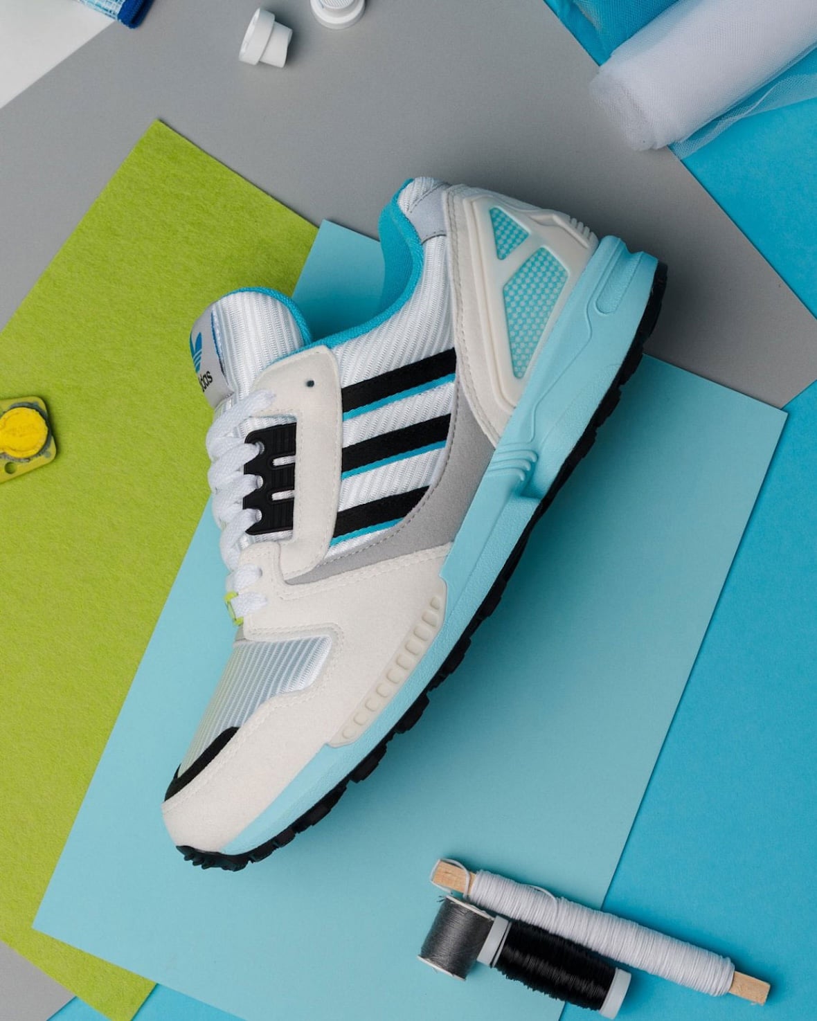 Overkill adidas ZX 8000 France LA0820 12