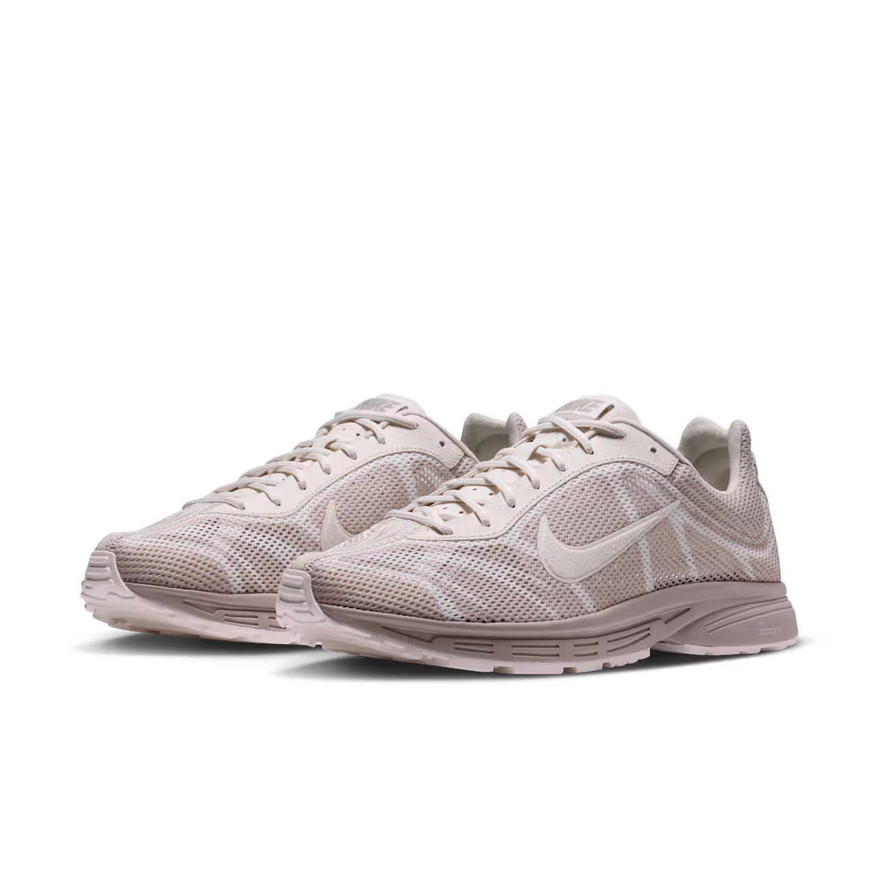Women S Zoom Streak 3 Sail And Cream Ii IQ8020-200