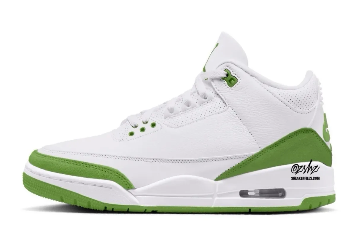 lateral view, white leather upper with green suede toe cap and heel accent, Matcha