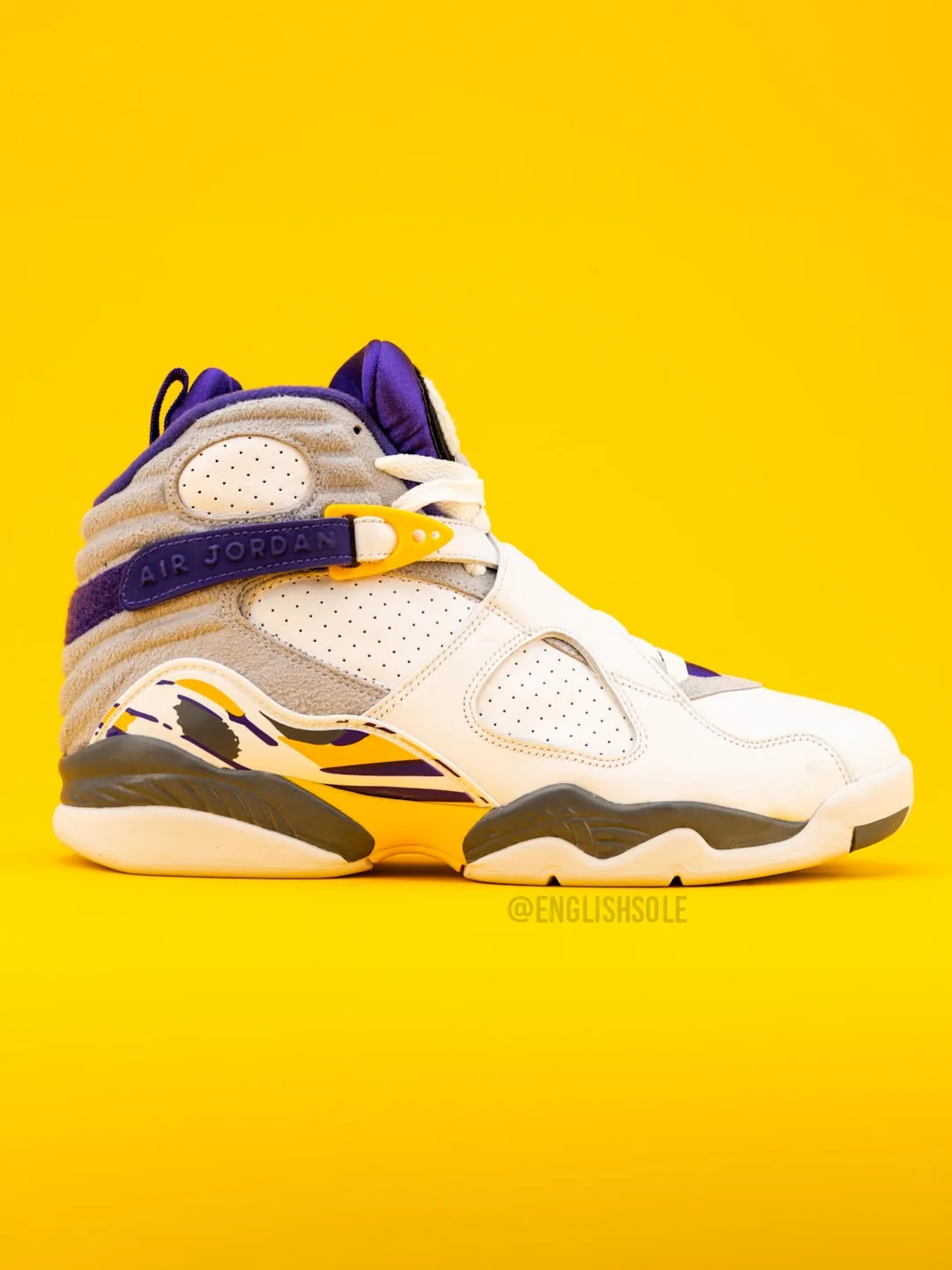 lateral view, white/grey upper with purple collar and yellow strap, Bryant PE Pack