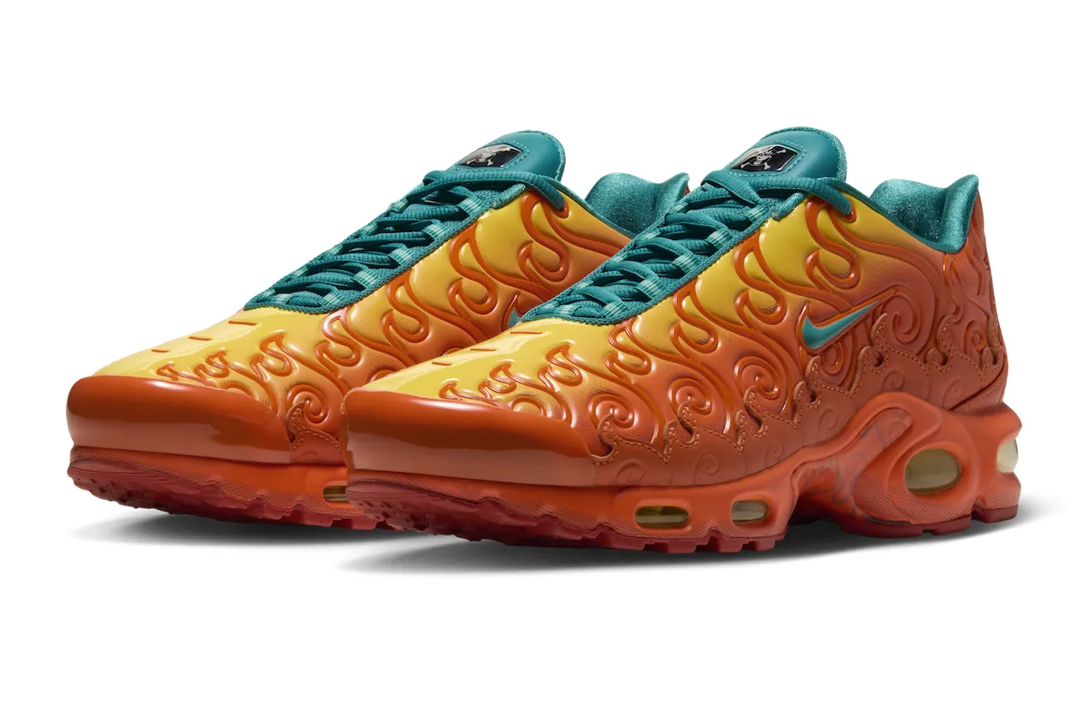 One Piece Nike Air Max Plus Mera Mera IW1283-800