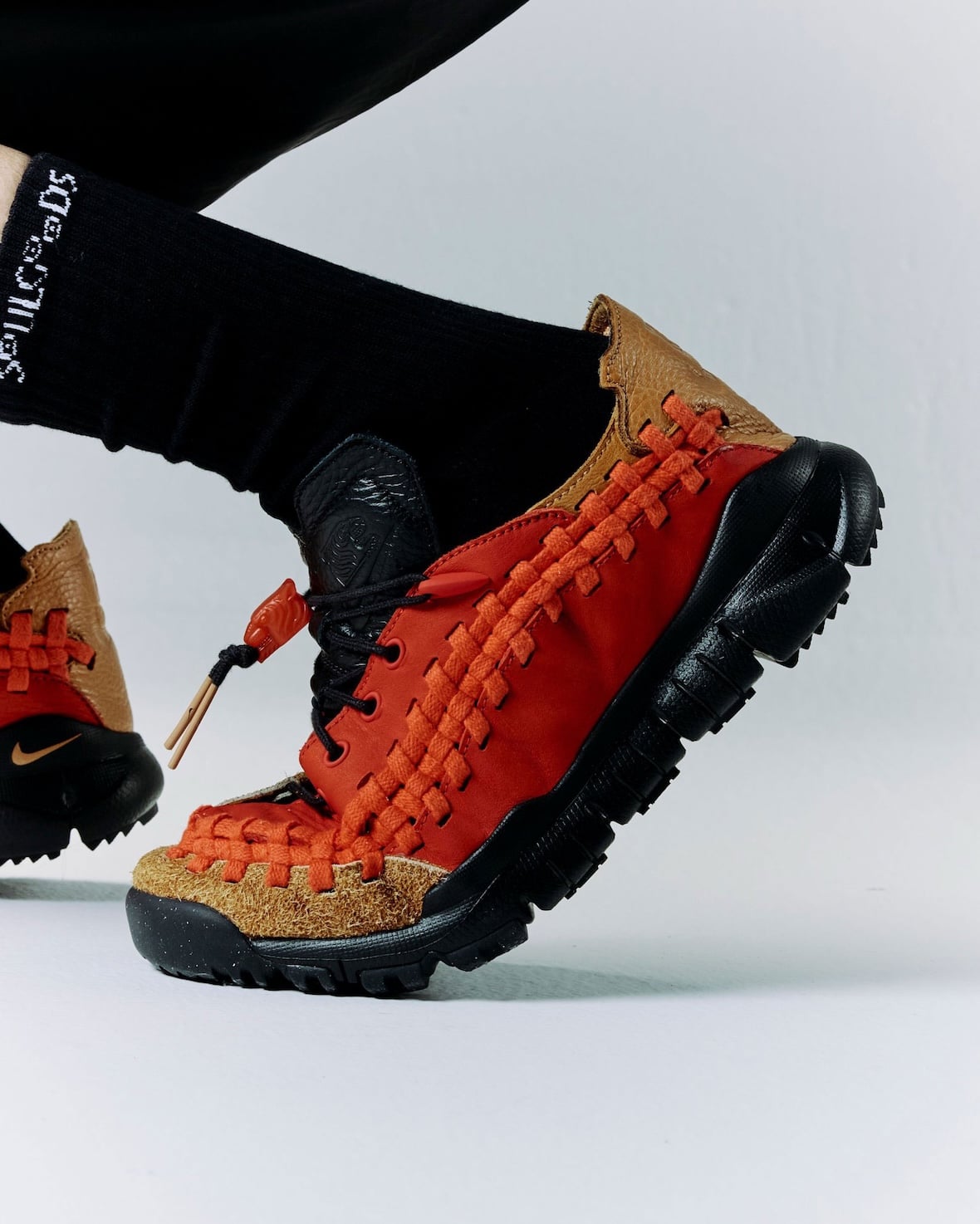 Soulgoods Nike Homescape Woven Chile Red HM6961-600 1