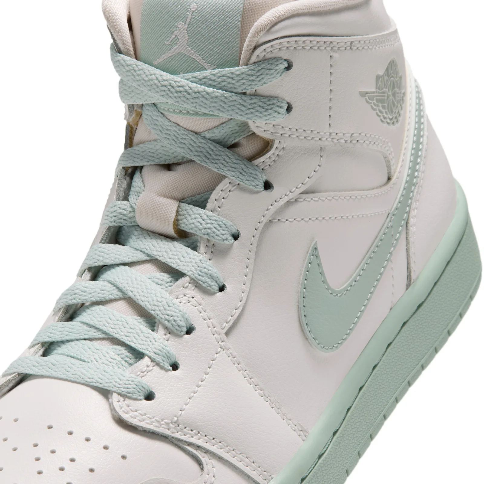 close-up of toe and laces, mint laces threaded through cream leather, Pistachio Frost