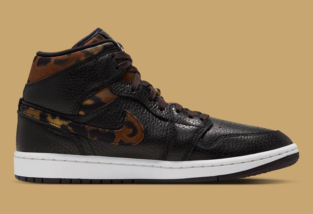 lateral view, black leather with leopard-print heel panel and eyestay strip, Velvet Brown Leopard