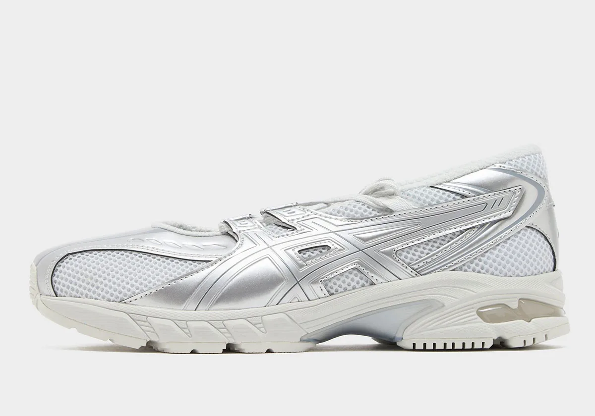 lateral view, silver X-strap overlays on white mesh with cream midsole, GEL-DS Trainer Ballet
