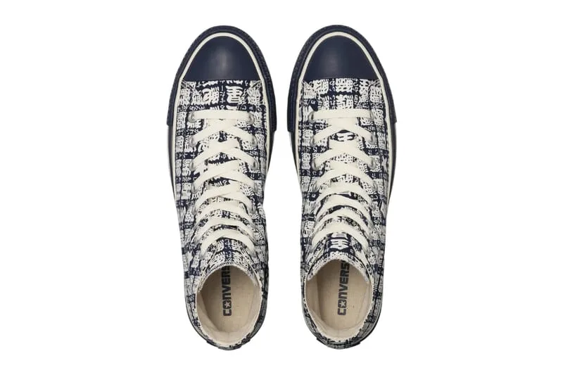 top-down view of pair, kanji print with CONVERSE text on insoles, Star Yunomi Hi