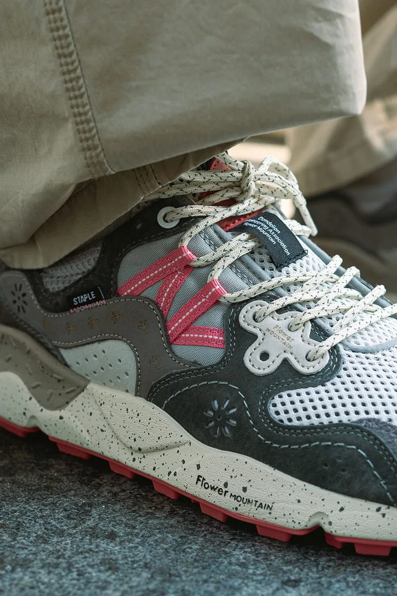 on-foot detail, cropped trousers, grey mesh upper with pink straps, Staple Yamano 3