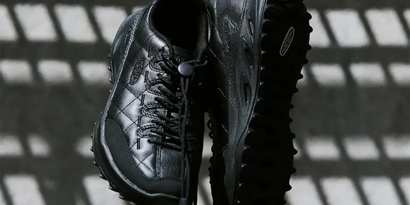 close-up lateral and medial view, quilted leather stitching and aggressive lug outsole, DOE Jasper Zionic