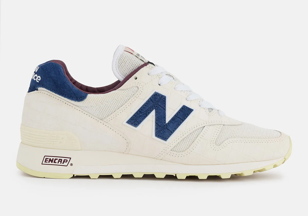lateral view, off-white textured upper with navy suede N and cream ENCAP outsole, Sea Salt