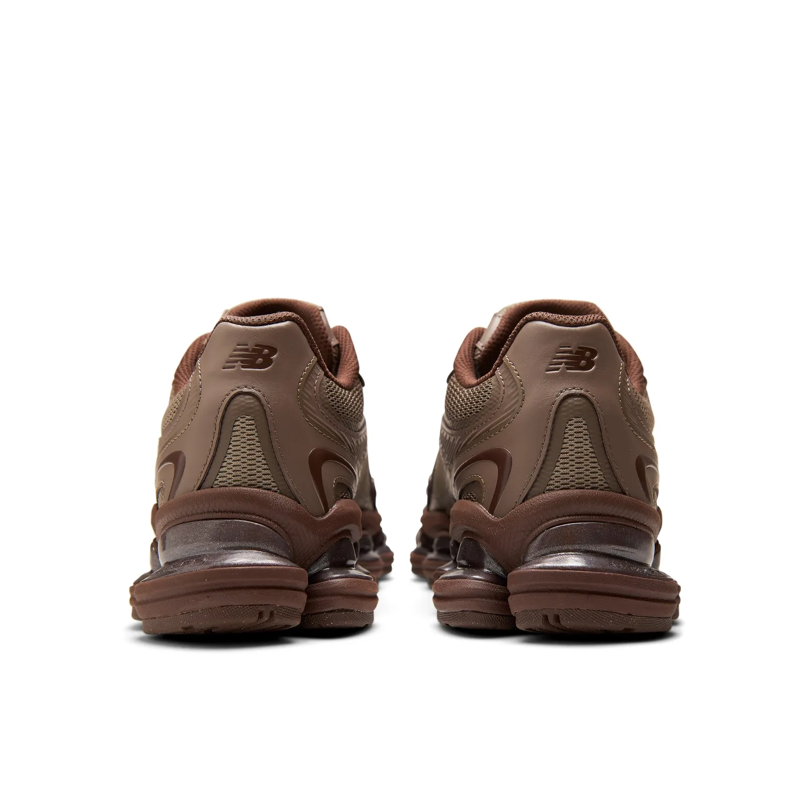 heel view of pair, tan mesh with dark brown heel caps and New Balance branding, Thunder Brown