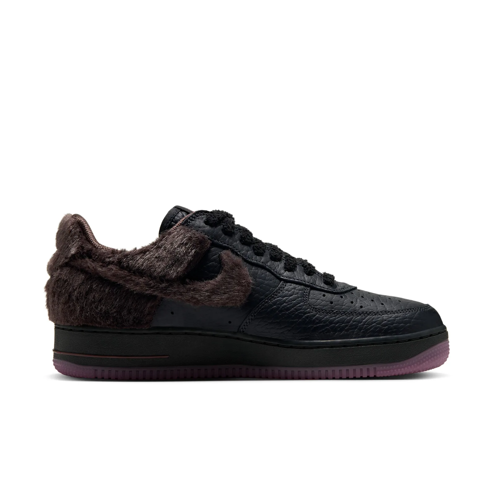 lateral close-up on fur swoosh and heel, black tumbled leather toe box, NYC Rat
