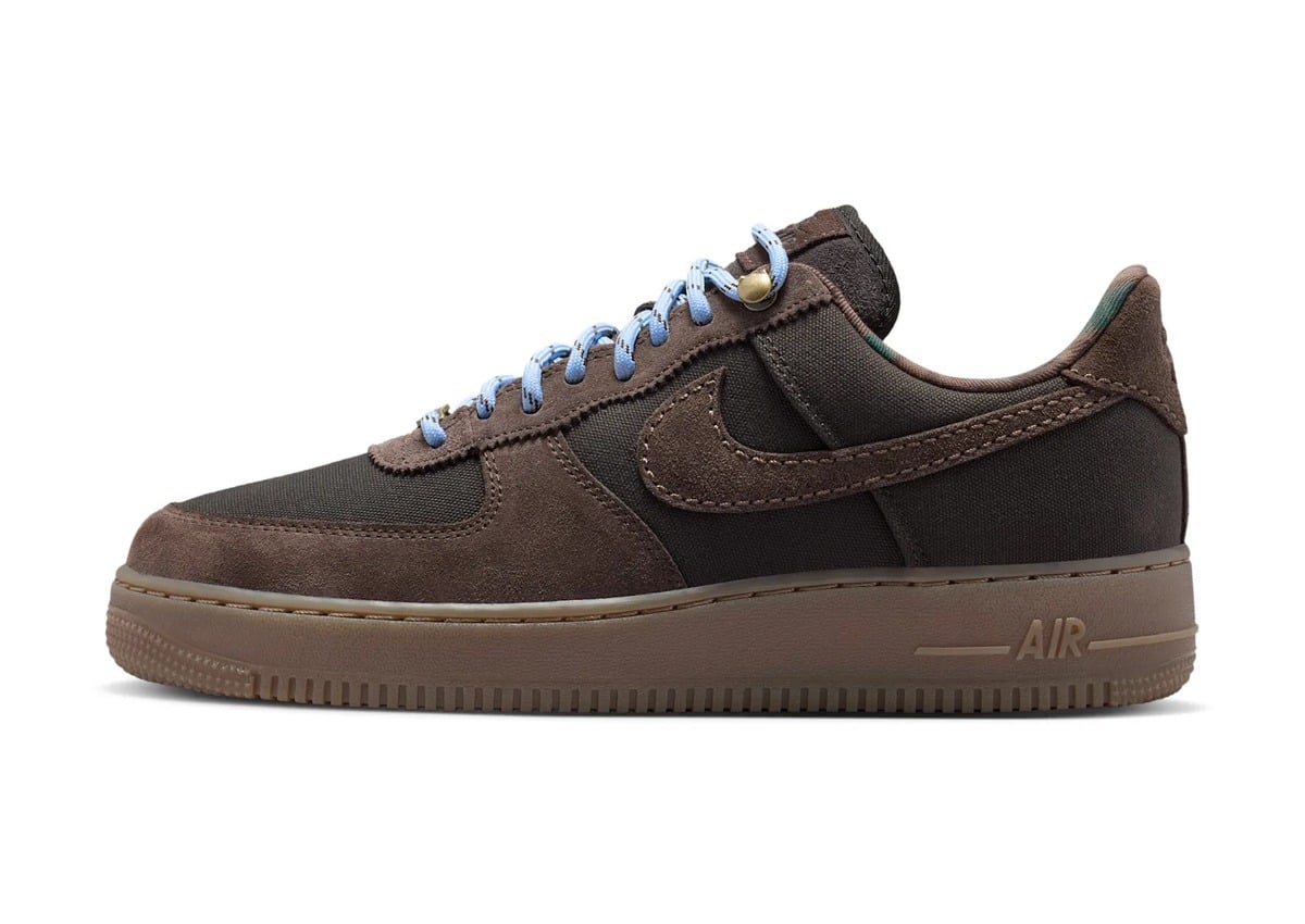 lateral view, dark brown suede and canvas with sky-blue laces, gum sole, Nike Air Force 1 Low “Workboot”