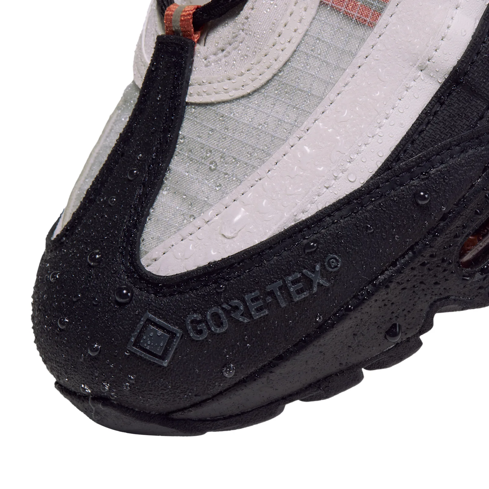 close-up toe detail with water droplets and black GORE-TEX logo, Campfire Orange