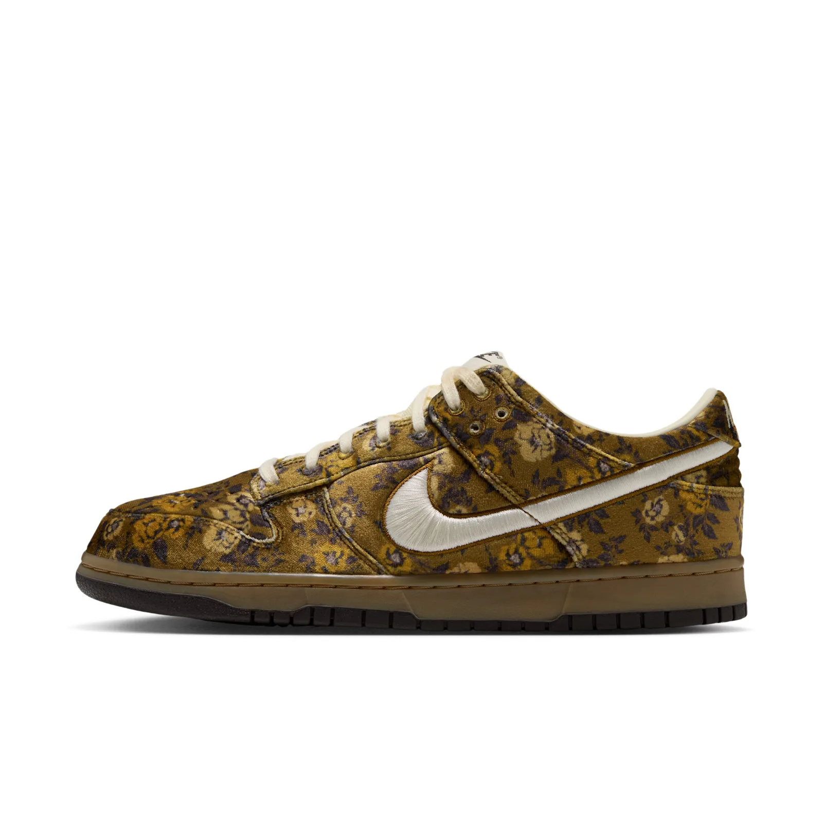 lateral view, floral velvet in gold and purple tones, gum outsole, Golden Hops/Velvet Brown