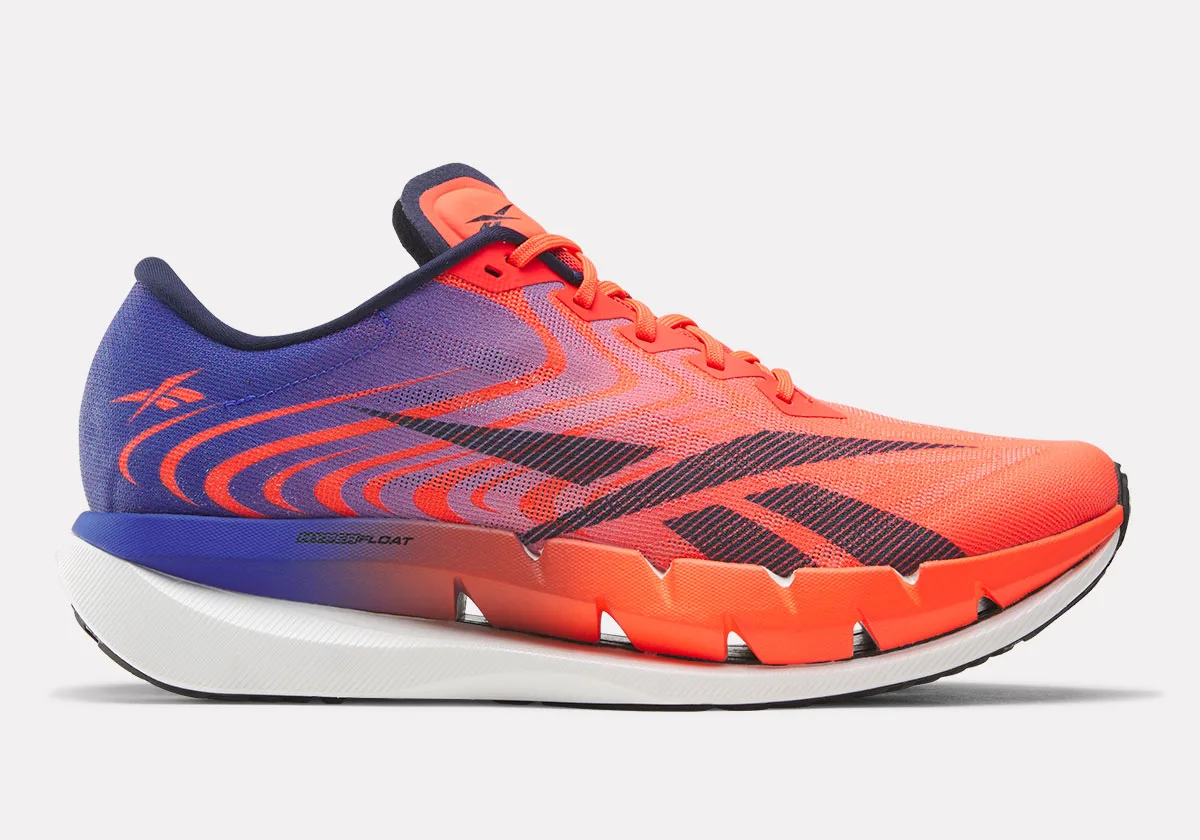 lateral view, orange upper fading to blue heel with Reebok swoosh logo, Reebok SpeedShifter