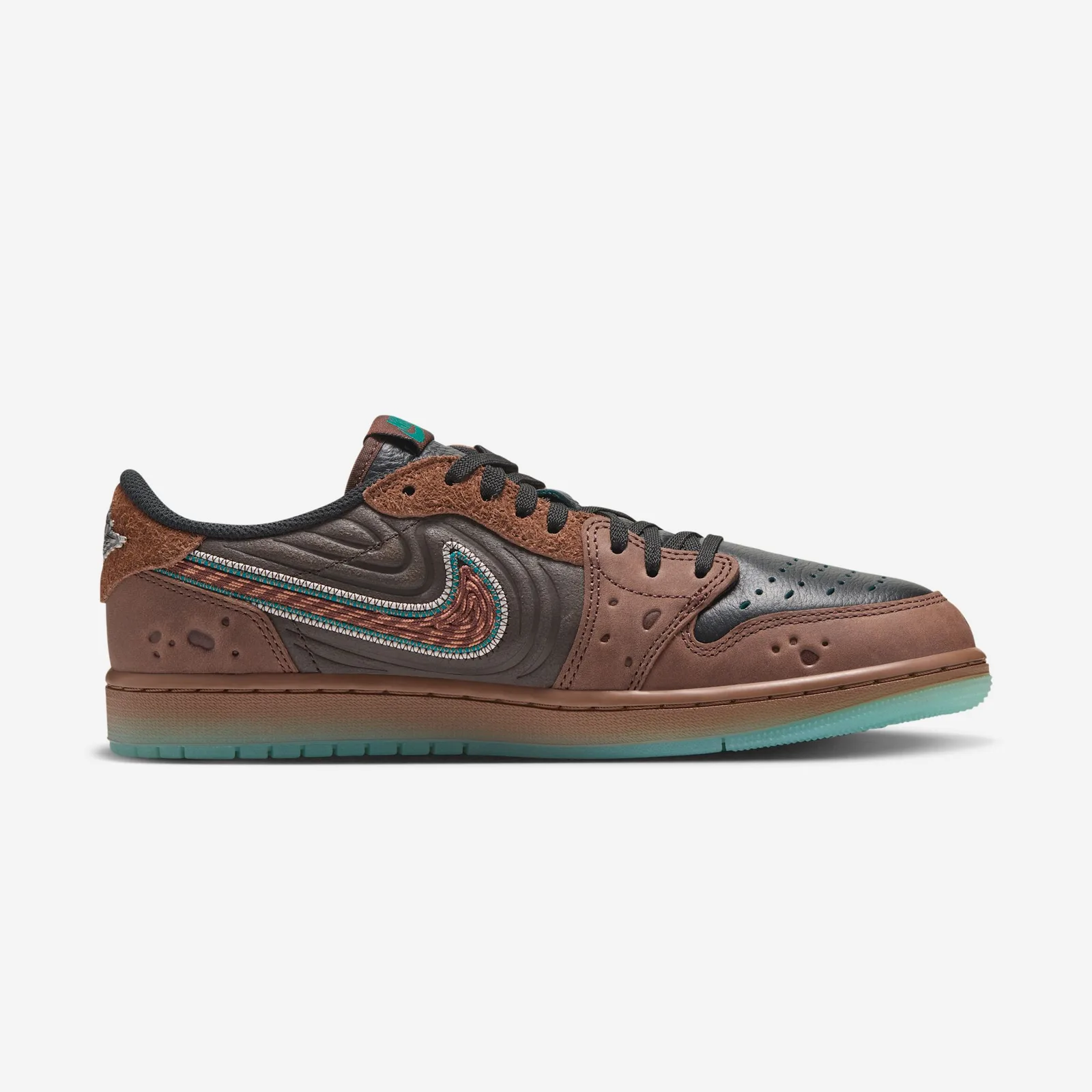 Medial view, brown and black leather with cratered panels, embroidered swoosh, teal sole edge, Somos Historias