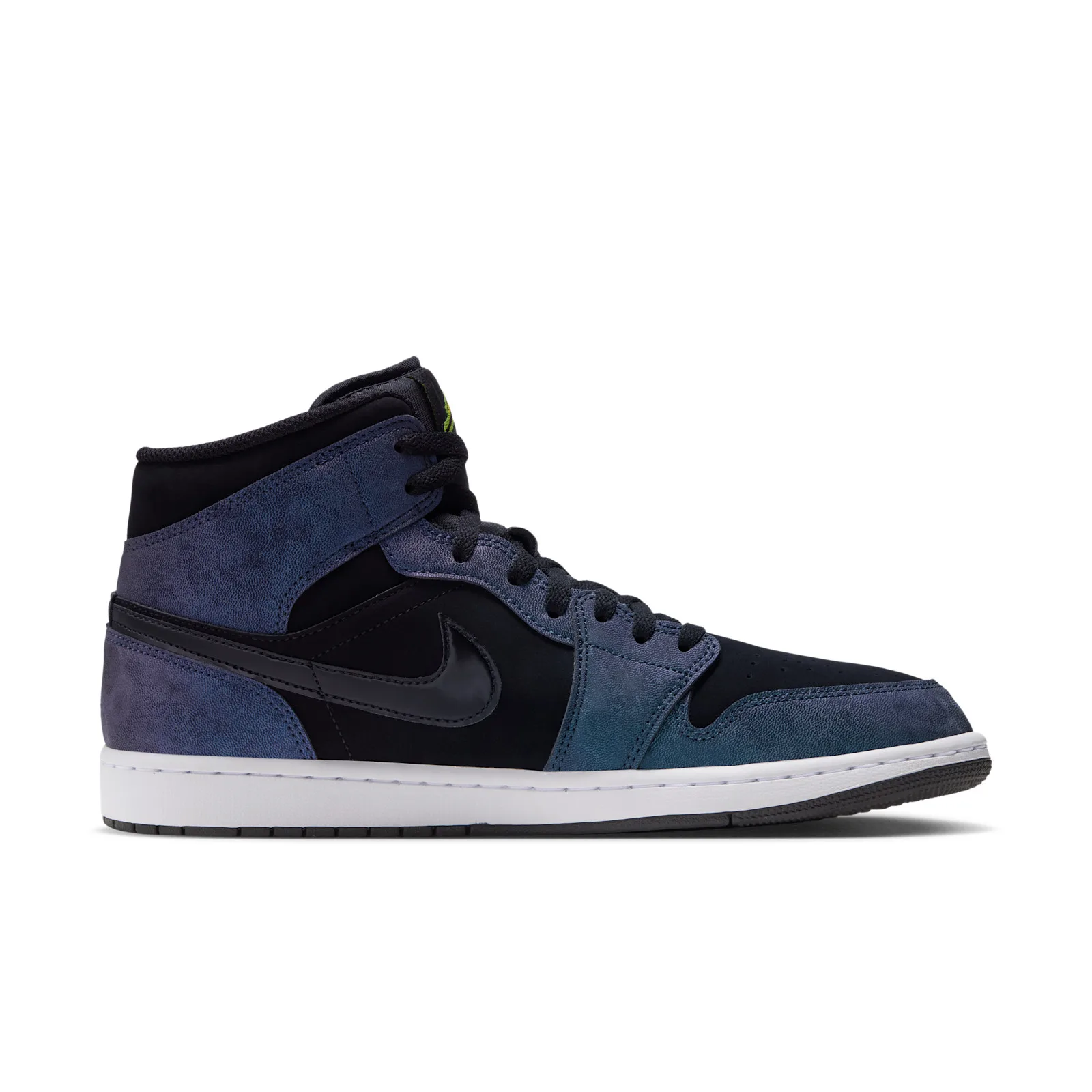 Medial view, black swoosh on black and navy panels, white midsole, black outsole edge, Air Bugs
