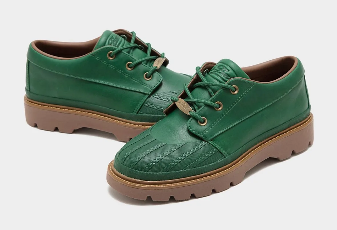 Pair in green leather with gum soles, ribbed rubber toe cap, brass eyelets, Bronco Boot Low