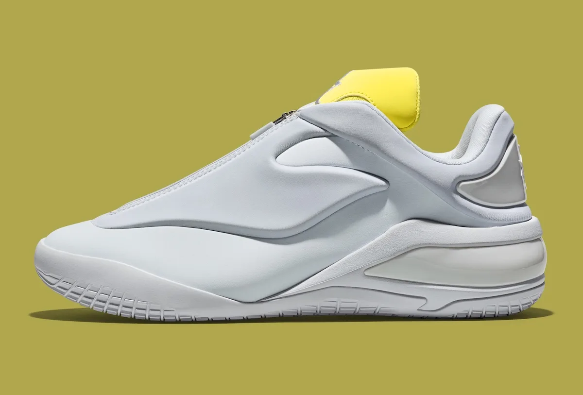 Lateral view of the Spark, The “Spark” colorway released for $140