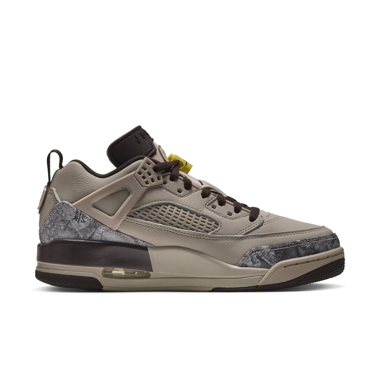 Medial view with looped heel pull tab, grey camo heel panel and dark brown heel unit, Realtree Camo