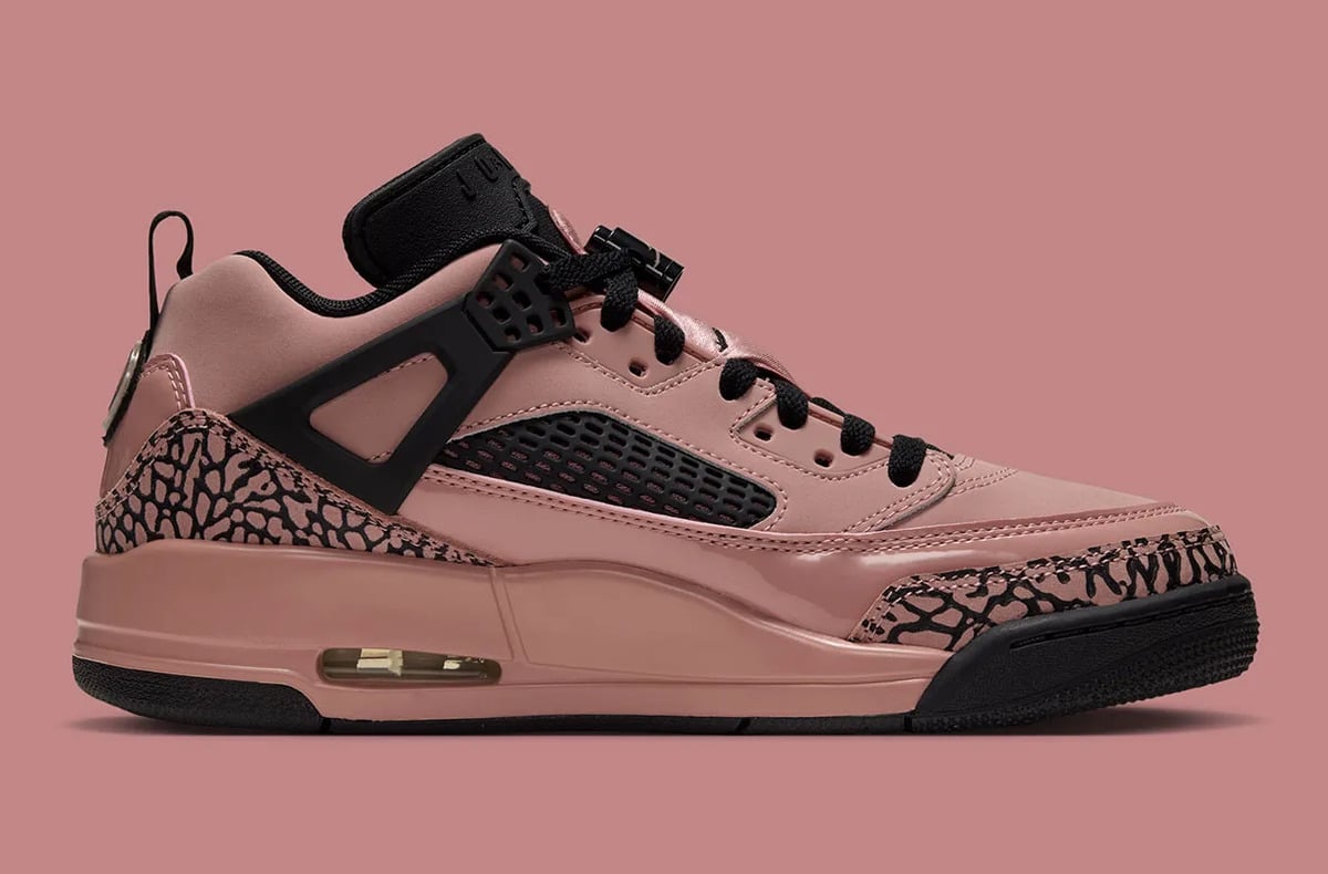 Side profile with pink panels, black mesh and visible heel Air window, Rust Pink