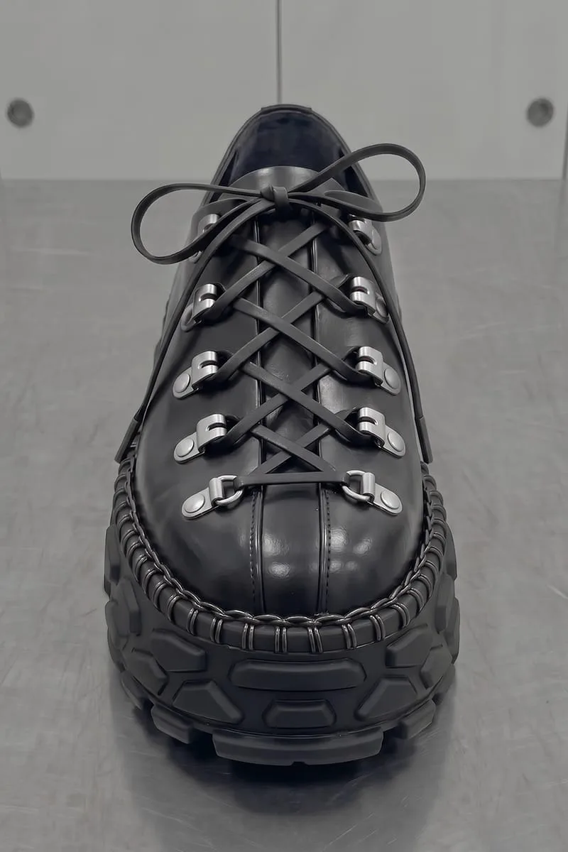 head-on toe view, crisscross laces through metal hiking hooks, Terracotta