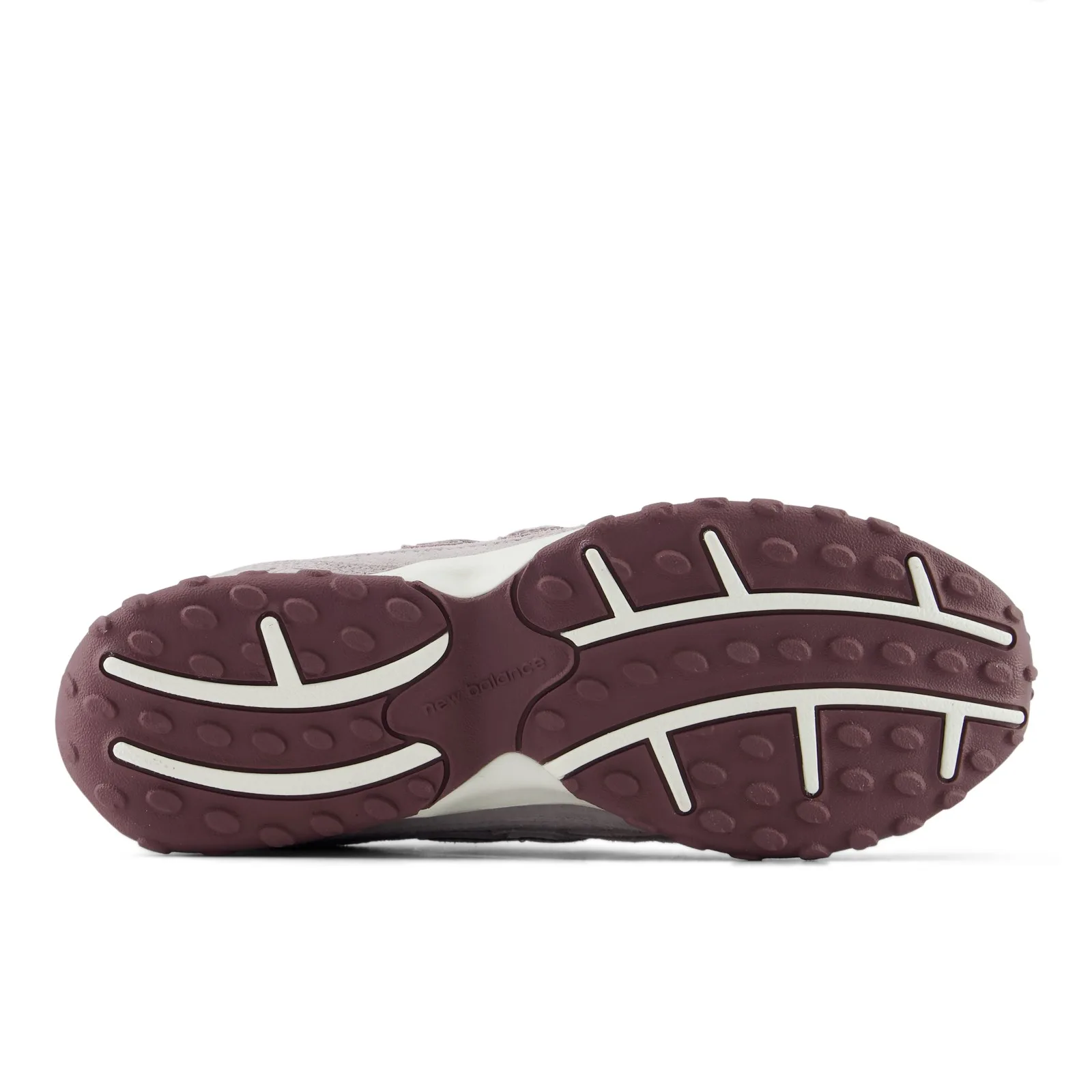 outsole close-up, burgundy lugged tread with cream accent lines, Truffle Salt