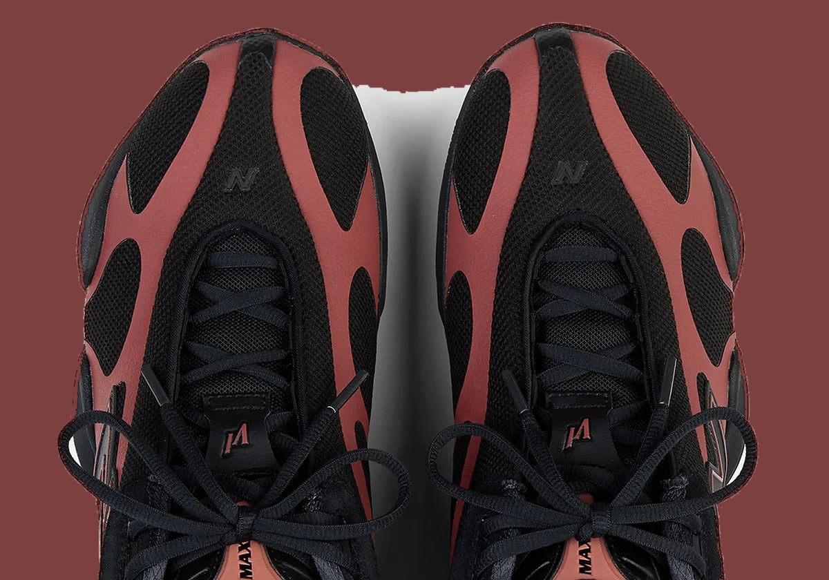 Top-down toe detail of pair, black mesh with red-brown overlays and laces, Red Rock