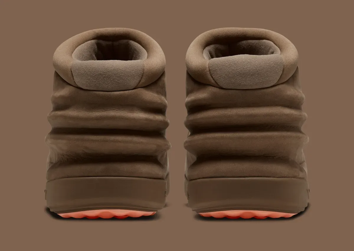 Heel view of pair with stacked brown folds, padded collar and pink sole edge, Dark Driftwood