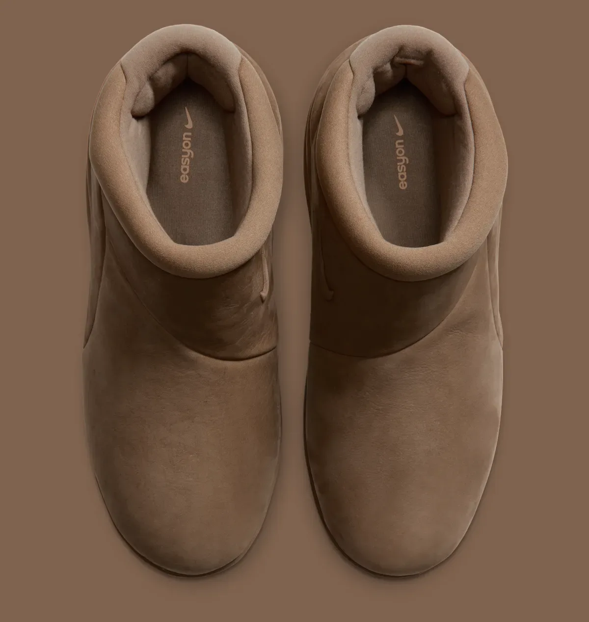 Top-down view of pair showing brown collars and beige insoles printed easyon, Dark Driftwood