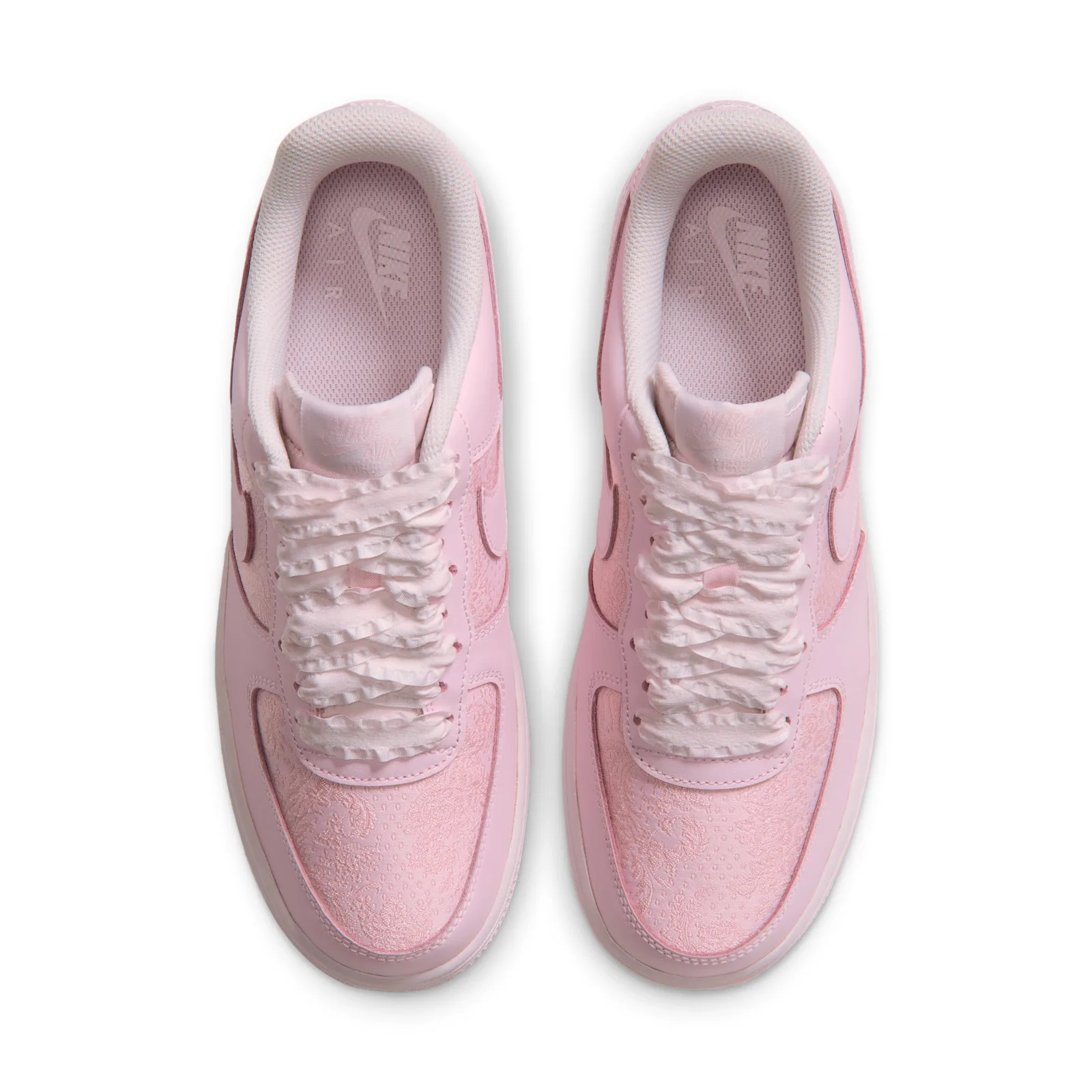 Top-down view of the Arctic Pink, The release is reported and has not been confirmed by Nike