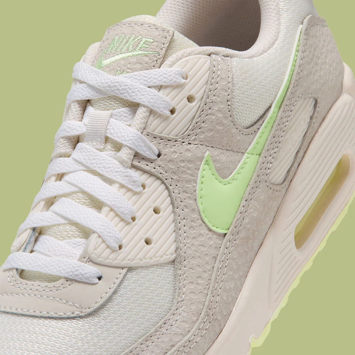 Upper detail with white laces, textured beige overlays and a green Swoosh, Glow In The Dark Safari