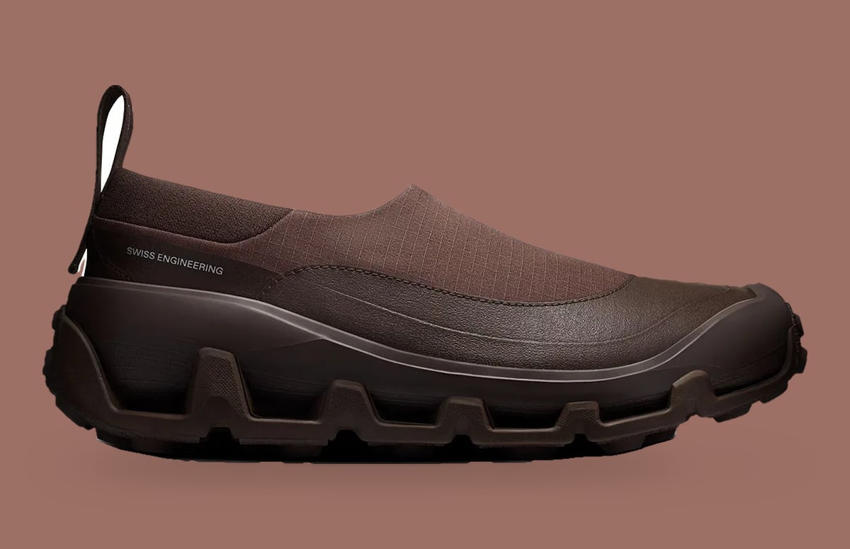 Lateral view of brown slip-on, ripstop upper, Swiss Engineering text, heel pull loop, Cloud Low Waterproof