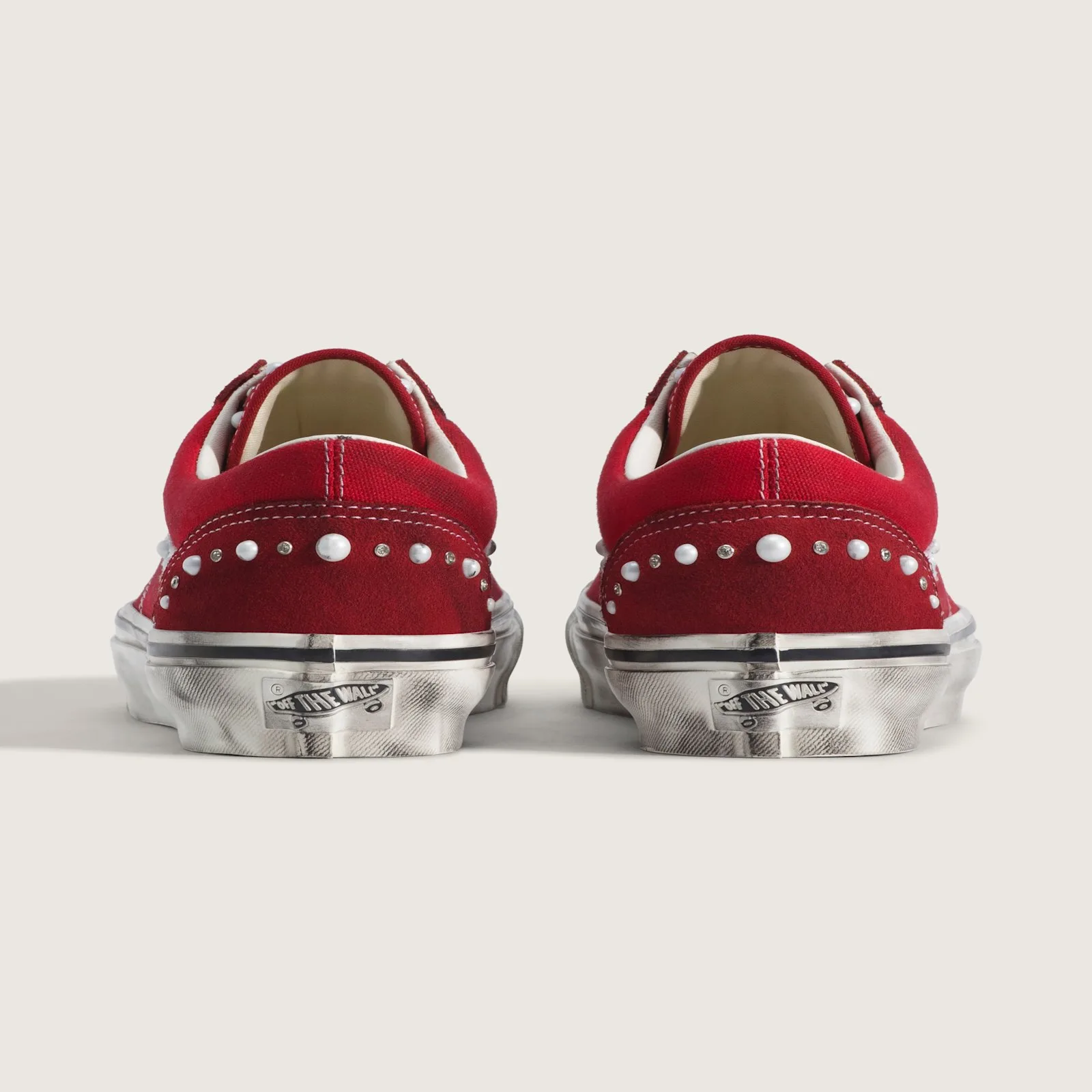 Heel detail of the Racing Red